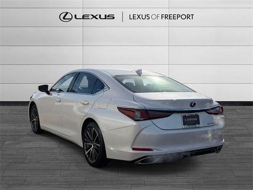 2024 Lexus ES 350 Base