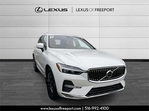 2022 Volvo XC60 B5 Inscription
