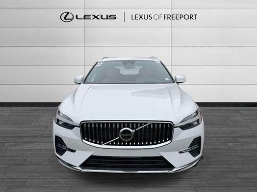 2022 Volvo XC60 B5 Inscription