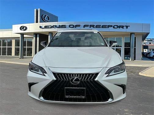 2022 Lexus ES 350 Base