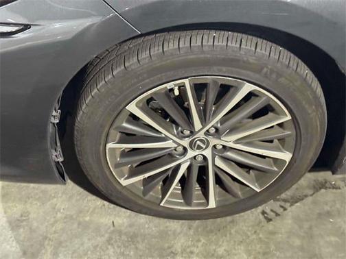 2023 Lexus ES 350 Base