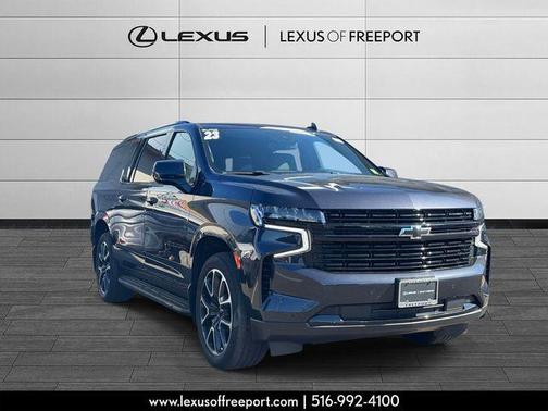 2023 Chevrolet Suburban RST