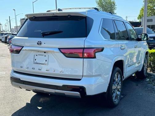 2024 Toyota Sequoia Capstone