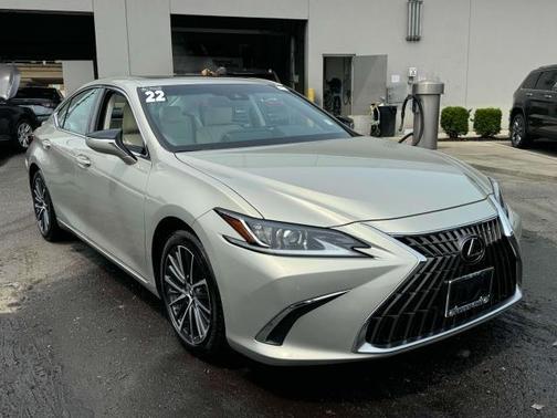 2022 Lexus ES 350 Base