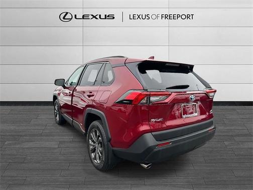 2023 Toyota RAV4 Hybrid XLE Premium