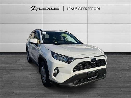 2020 Toyota RAV4 XLE