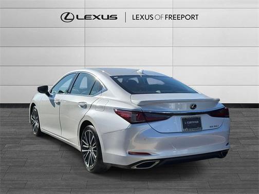 2023 Lexus ES 350 Base