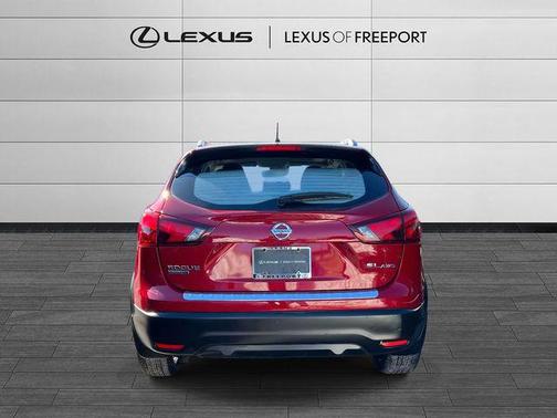 2018 Nissan Rogue Sport SL