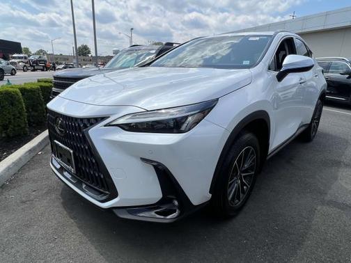 2025 Lexus NX 350 Premium