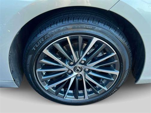 2023 Lexus ES 350 Base