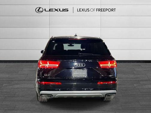 2017 Audi Q7 2.0T Premium