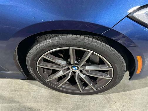 2022 BMW 330 xDrive