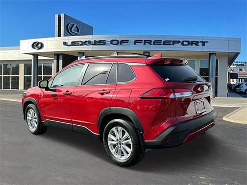 2022 Toyota Corolla Cross LE