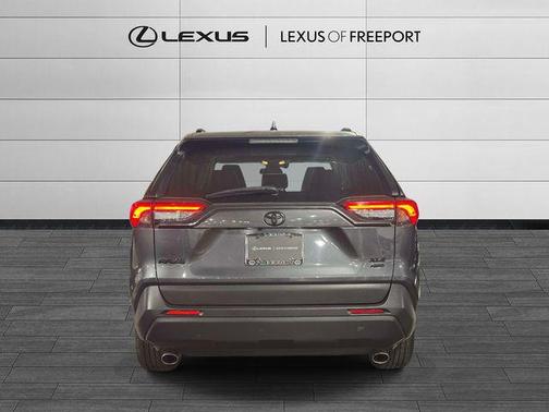 Magnetic Gray Metallic 2019 Toyota RAV4 XLE Premium