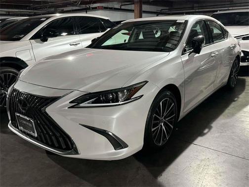 2023 Lexus ES 350 Base