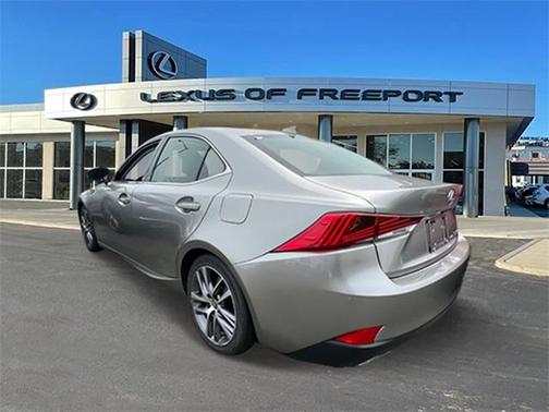 2019 Lexus IS 300 Base