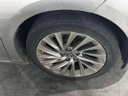 2019 Lexus ES 350 Luxury