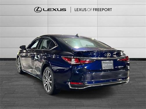 2021 Lexus ES 250 Base