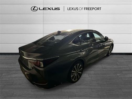 2021 Lexus ES 350 Base