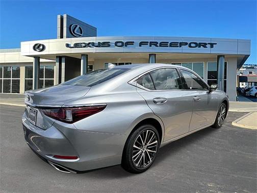 2024 Lexus ES 350 Base