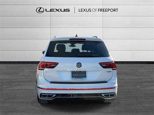 2022 Volkswagen Tiguan 2.0T SEL R-Line 4MOTION