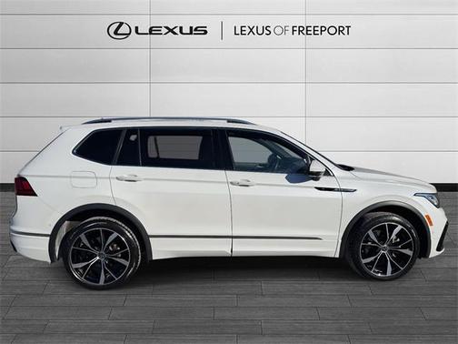 2022 Volkswagen Tiguan 2.0T SEL R-Line 4MOTION
