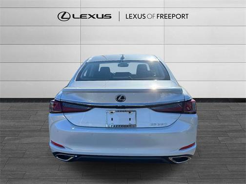 2025 Lexus ES 350 Base