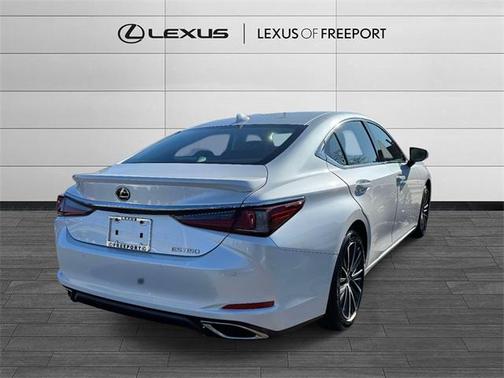2025 Lexus ES 350 Base