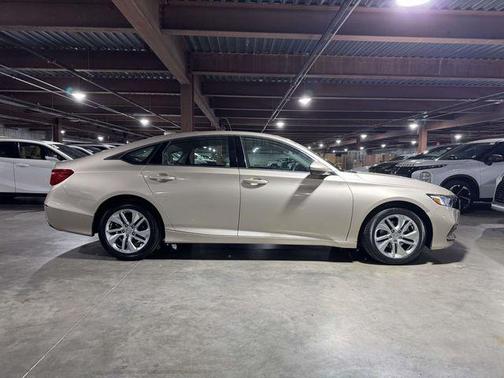 Gold 2018 Honda Accord LX