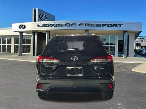 2022 Toyota Corolla Cross LE