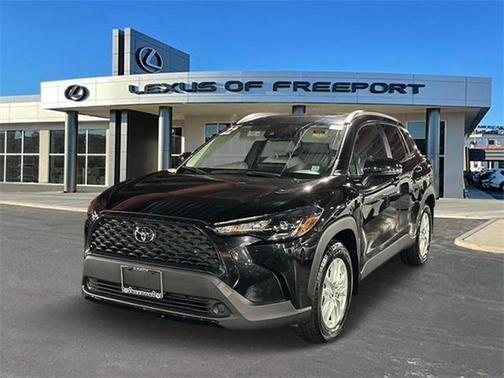 2022 Toyota Corolla Cross LE