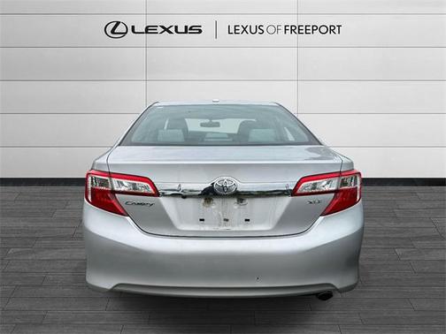 2014 Toyota Camry XLE