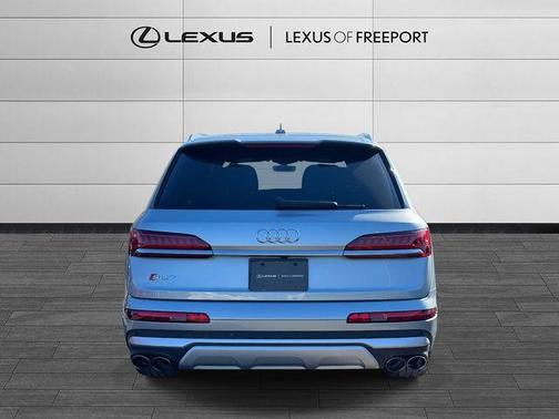 2023 Audi SQ7 4.0T Prestige