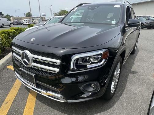 2022 Mercedes-Benz GLB 250 Base 4MATIC