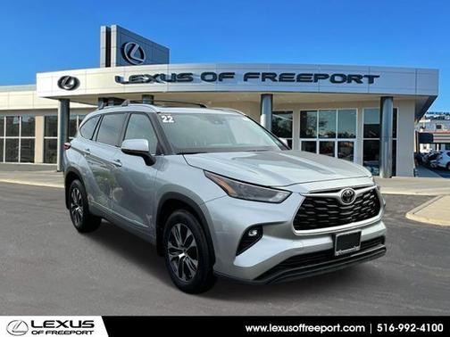 2022 Toyota Highlander XLE