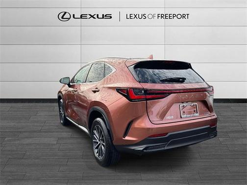 2025 Lexus NX 350h Luxury