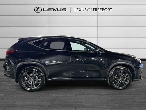 2023 Lexus NX 450h+ Luxury