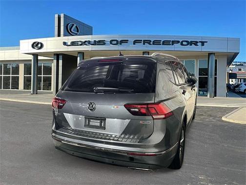 2019 Volkswagen Tiguan 2.0T SEL