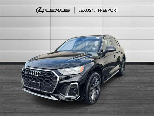 2023 Audi Q5 45 S line Prestige
