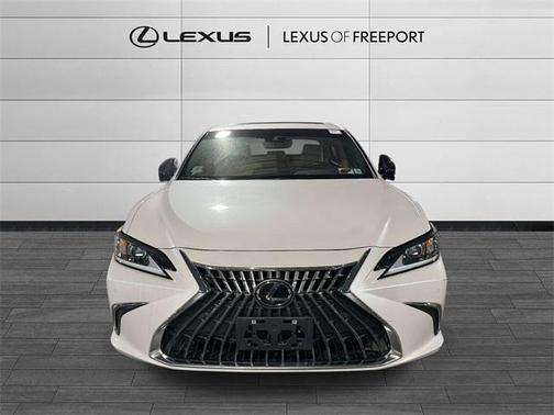 2023 Lexus ES 350 Base
