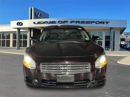 2010 Nissan Maxima SV