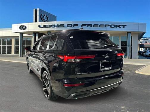 2022 Mitsubishi Outlander ES 2.5 2WD