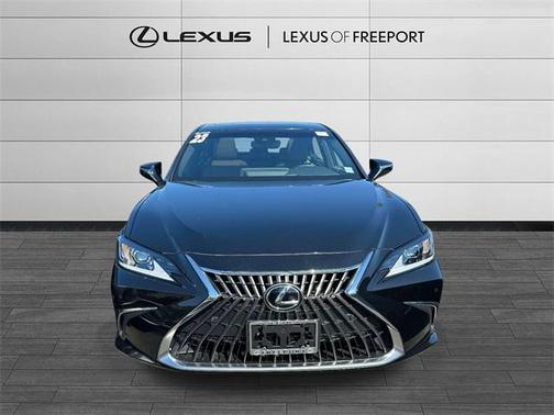 2023 Lexus ES 350 Base