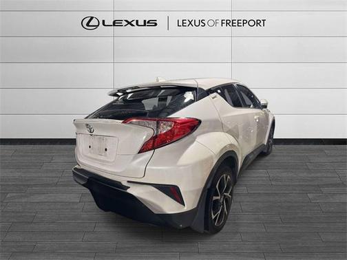 2021 Toyota C-HR XLE