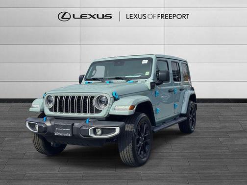 Earl Clearcoat 2024 Jeep Wrangler 4xe Sahara