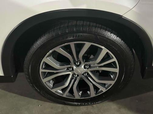 2017 Mitsubishi Outlander SE