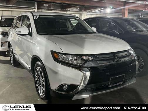 2017 Mitsubishi Outlander SE
