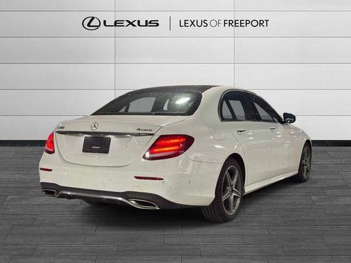 2017 Mercedes-Benz E-Class 4MATIC