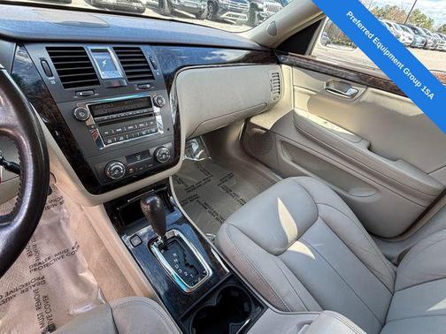 2011 Cadillac DTS Base
