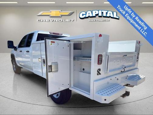 Summit White 2026 Chevrolet Silverado 2500 WT